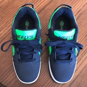 Heeleys navy blue and neon green